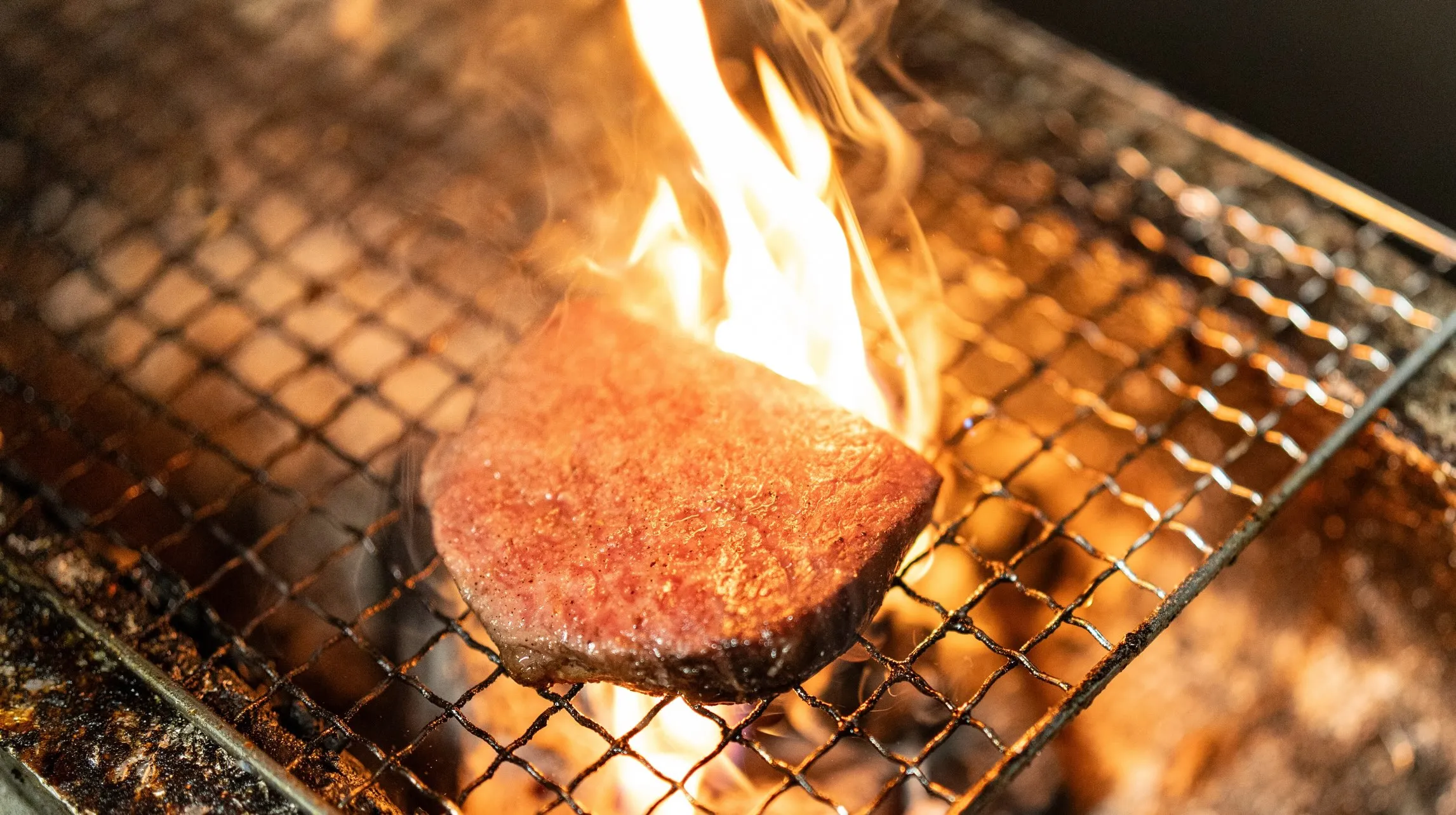 鶴み屋の夜の会席。